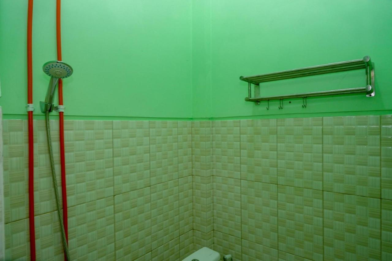 Reddoorz Syariah Near Monumen Jogja Kembali Hotel Kejayan Екстериор снимка